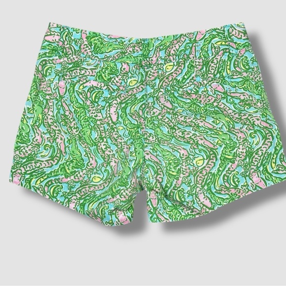 Lilly Pulitzer Callahan Short Size 2 Chomp Chomp Alligator Pink Green Mid Rise - Picture 2 of 9
